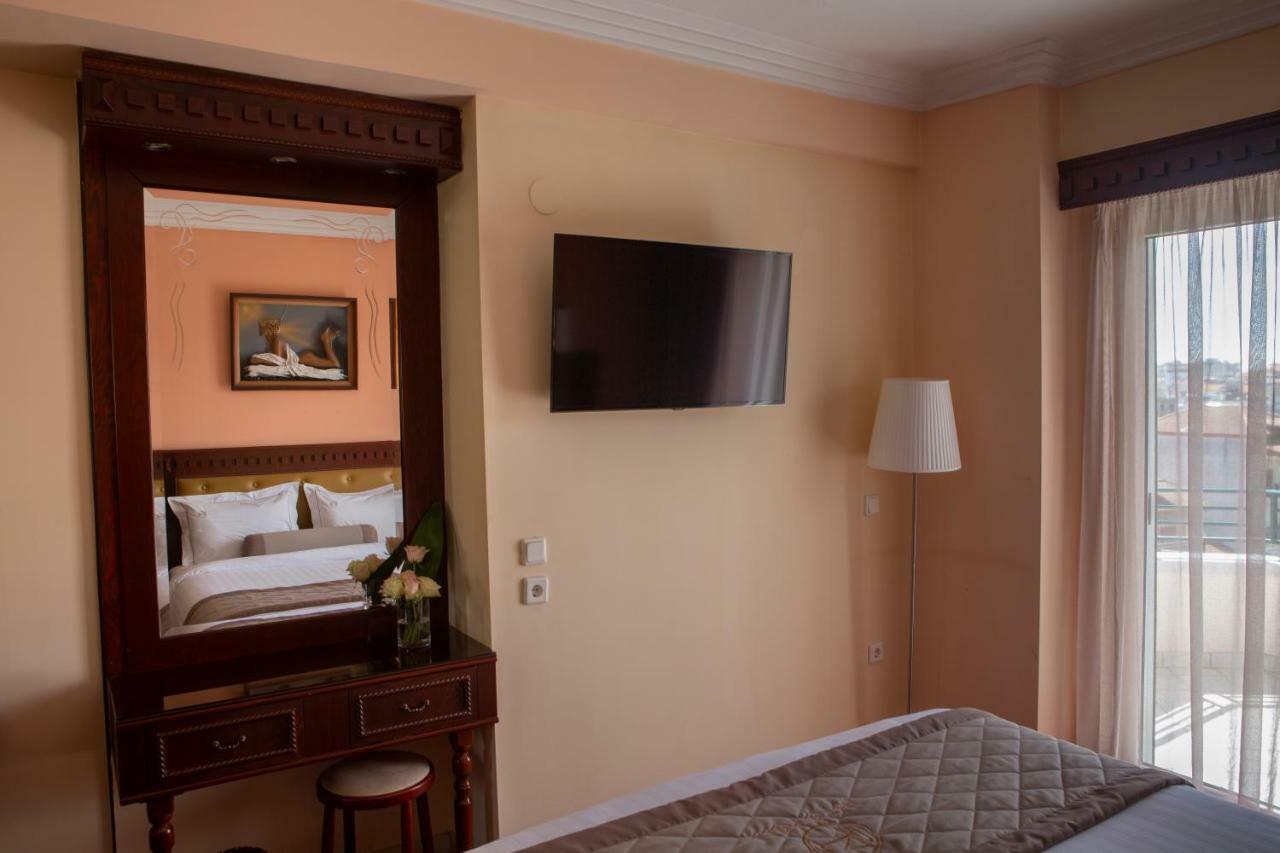Hotel Pella 지아니트사 외부 사진