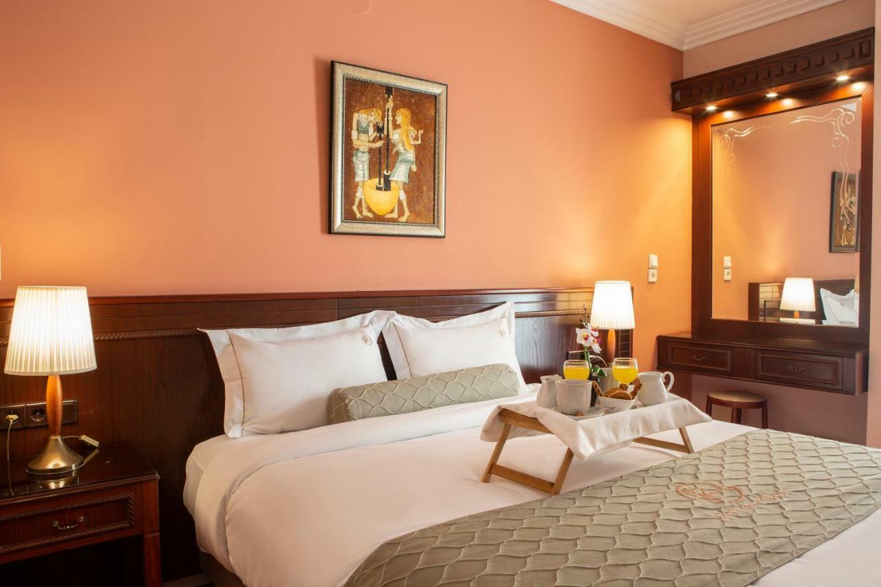 Hotel Pella 지아니트사 외부 사진