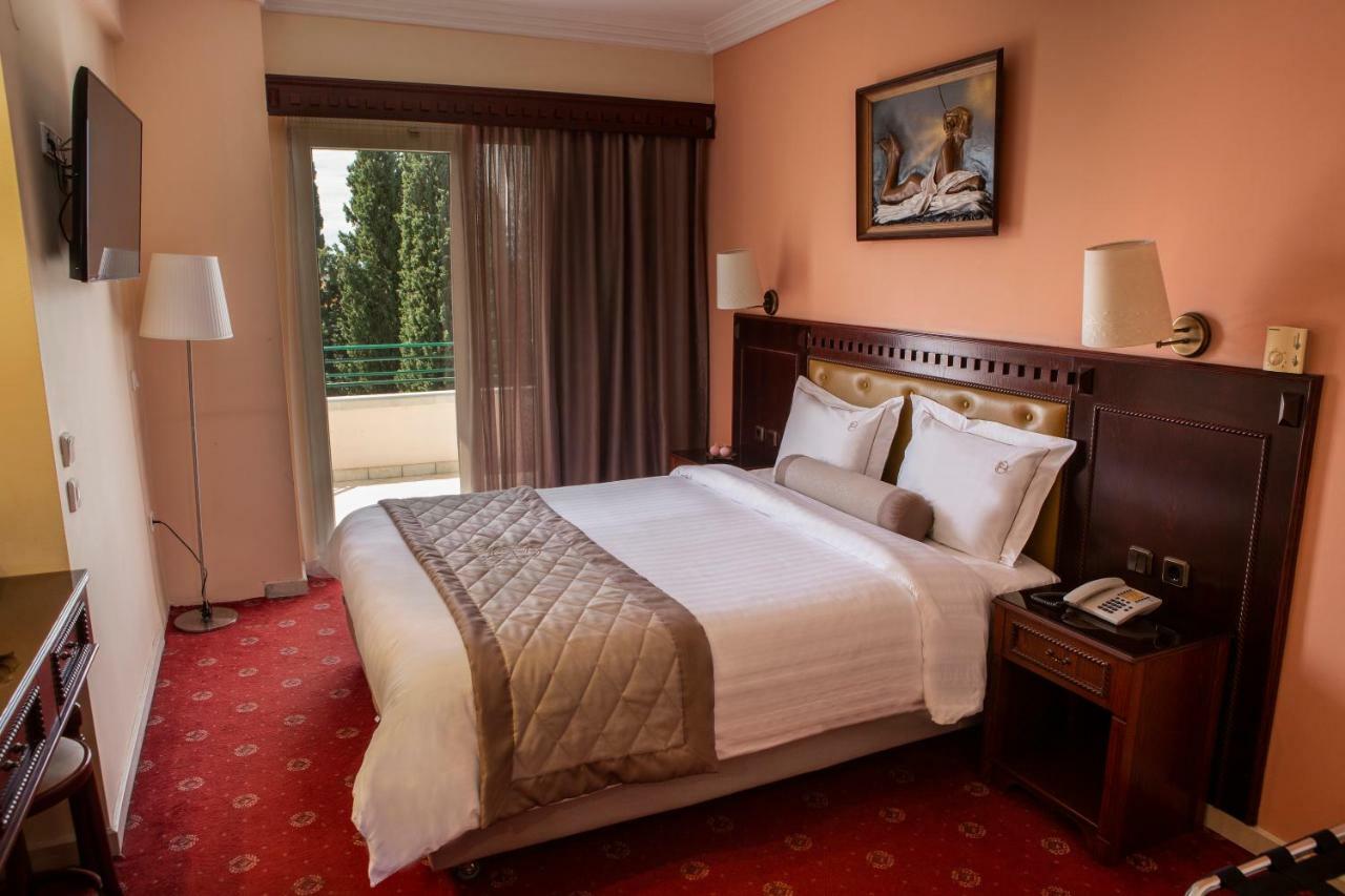 Hotel Pella 지아니트사 외부 사진